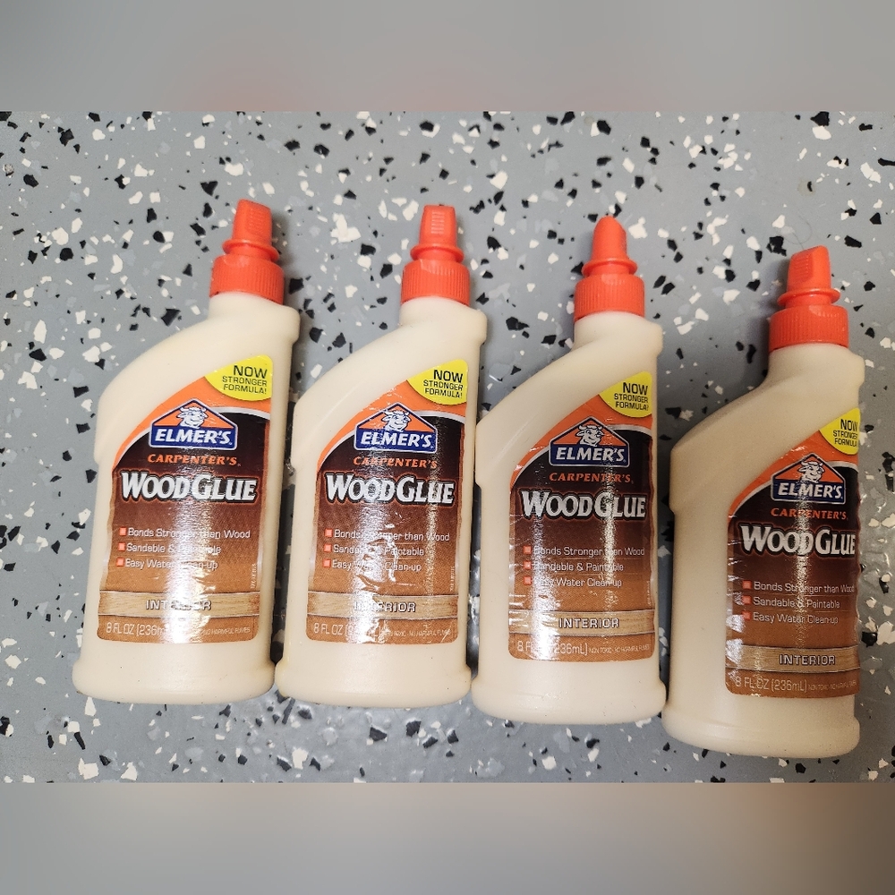 Elmer's E7010 Carpenter's Wood Glue Interior 8 Ounces New Lot Of 4